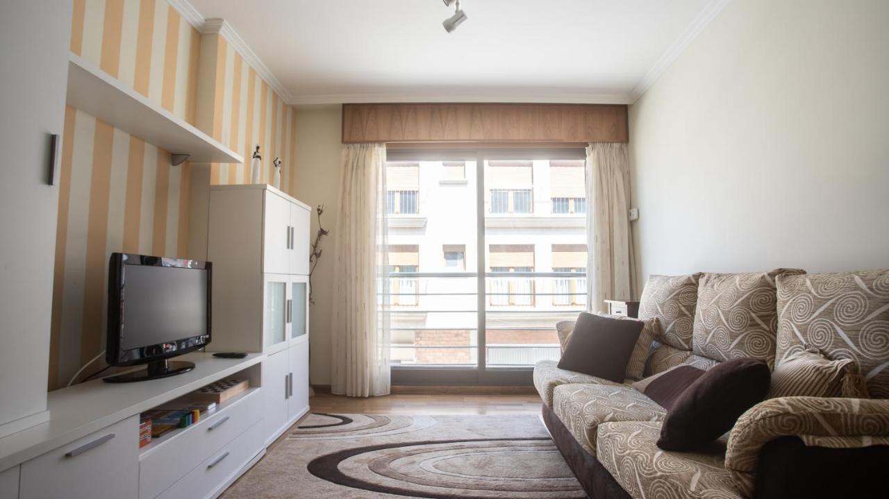 Apartamento En El Centro Con Plaza De Garaje A Guarda Eksteriør billede
