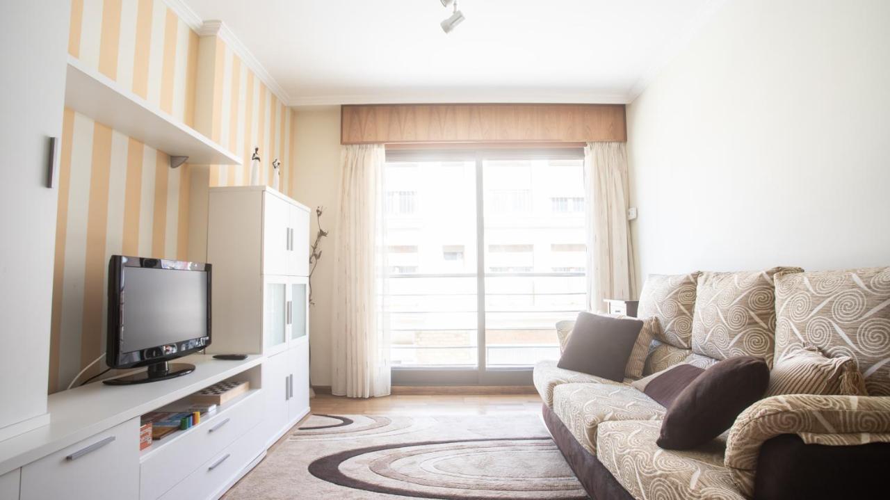 Apartamento En El Centro Con Plaza De Garaje A Guarda Eksteriør billede